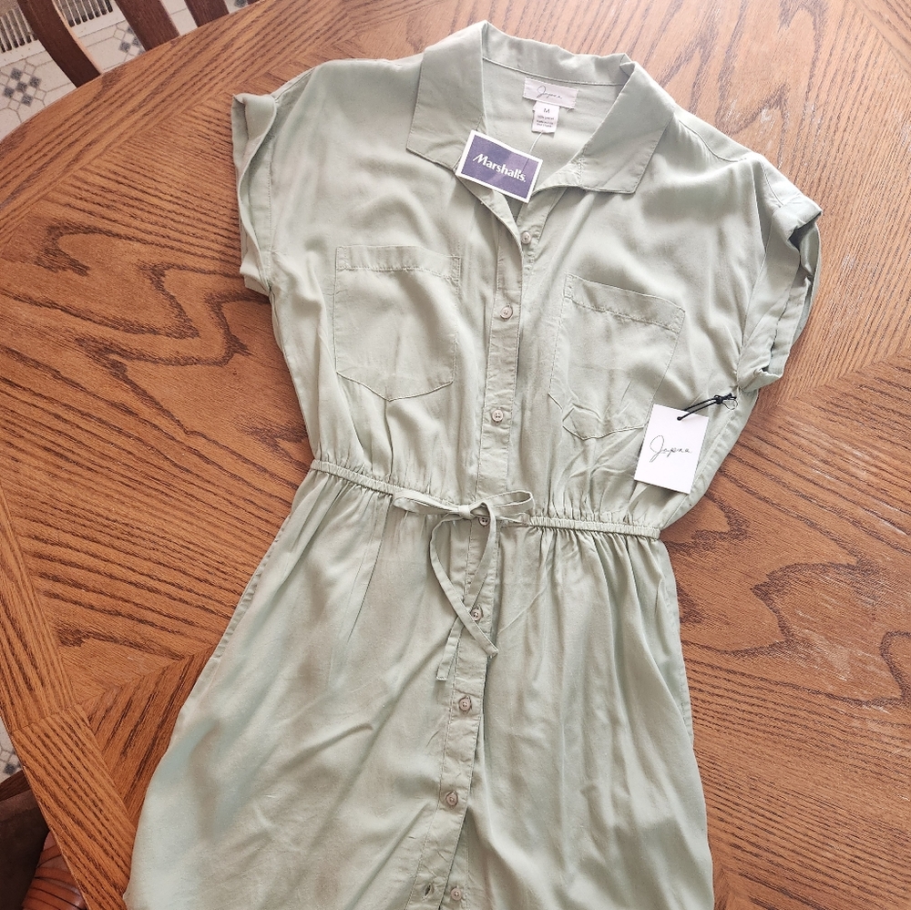 Japna Green Dolman Sleeve Midi Dress